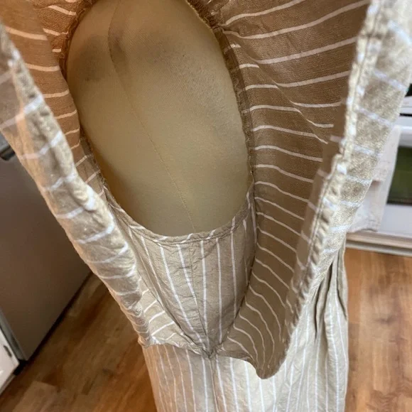 LOFT Linen Shift Dress - Picture 3 of 6